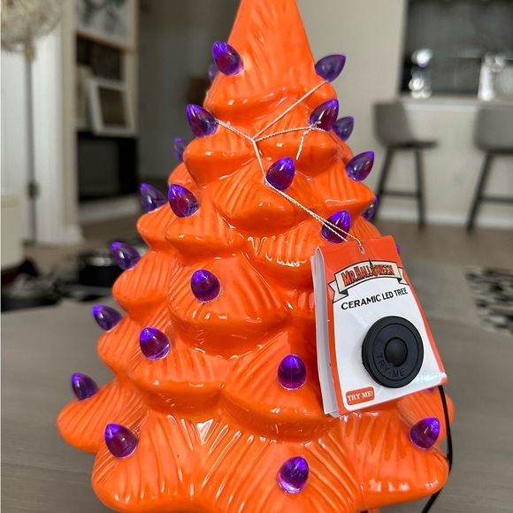 Mr.Halloween Nostalgic Ceramic Led Tree Orange Purple lights  13” NWT - Picture 9 of 12